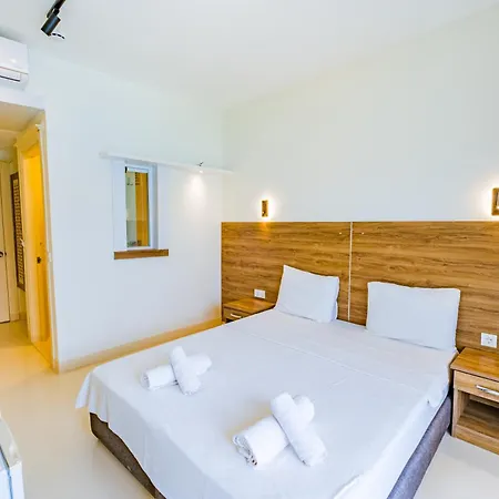 La Moda Hotel *